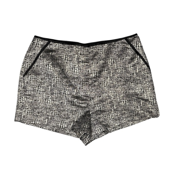 Forever 21 Metallic Gold & Black High Rise Hot Shorts - Picture 1 of 6